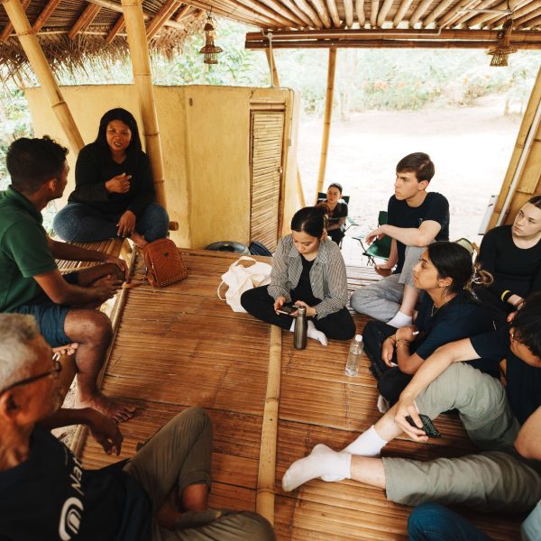 07e1 Sample_Itinerary